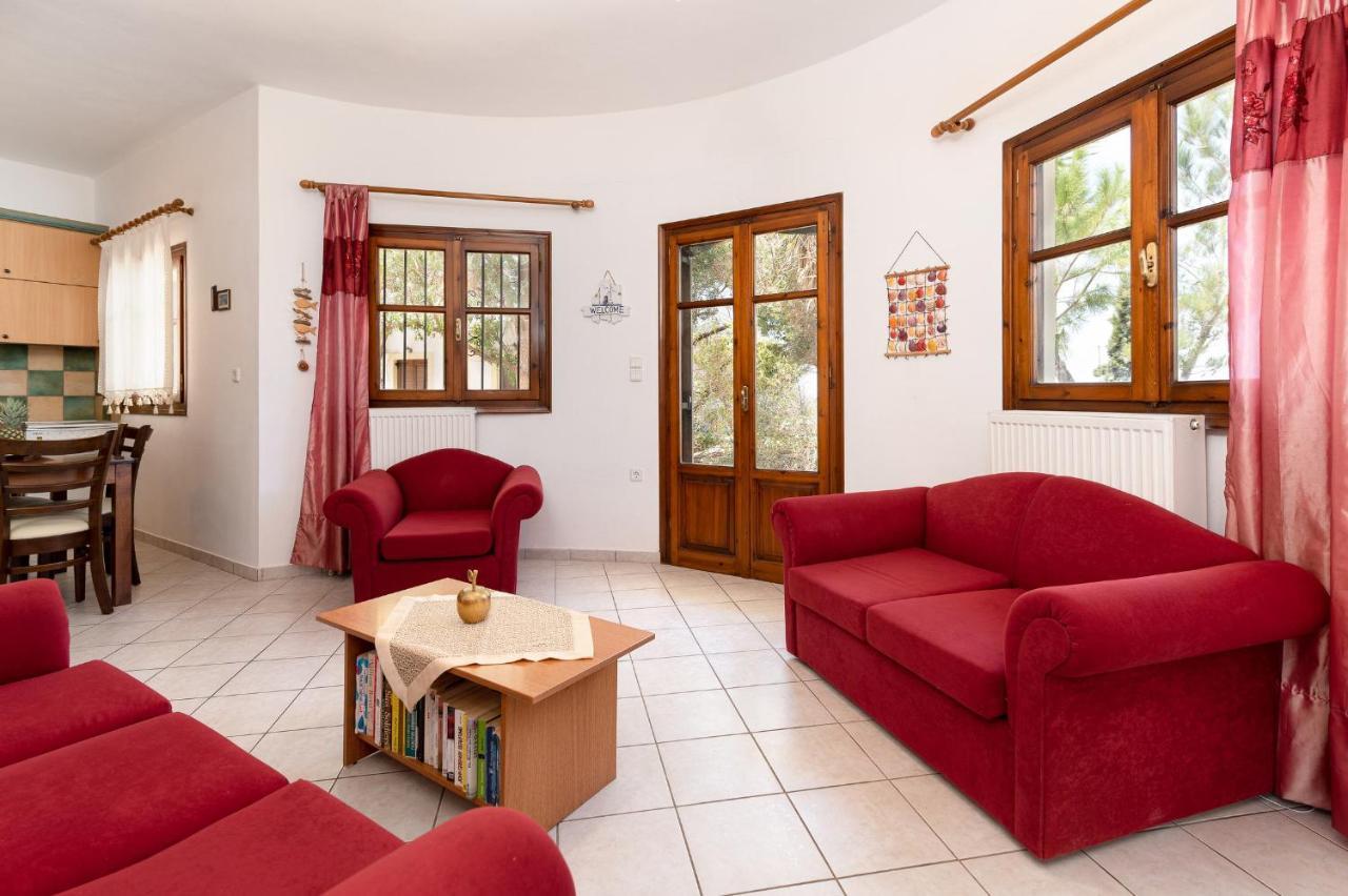Villas Alexandros Kalamaki  Dış mekan fotoğraf