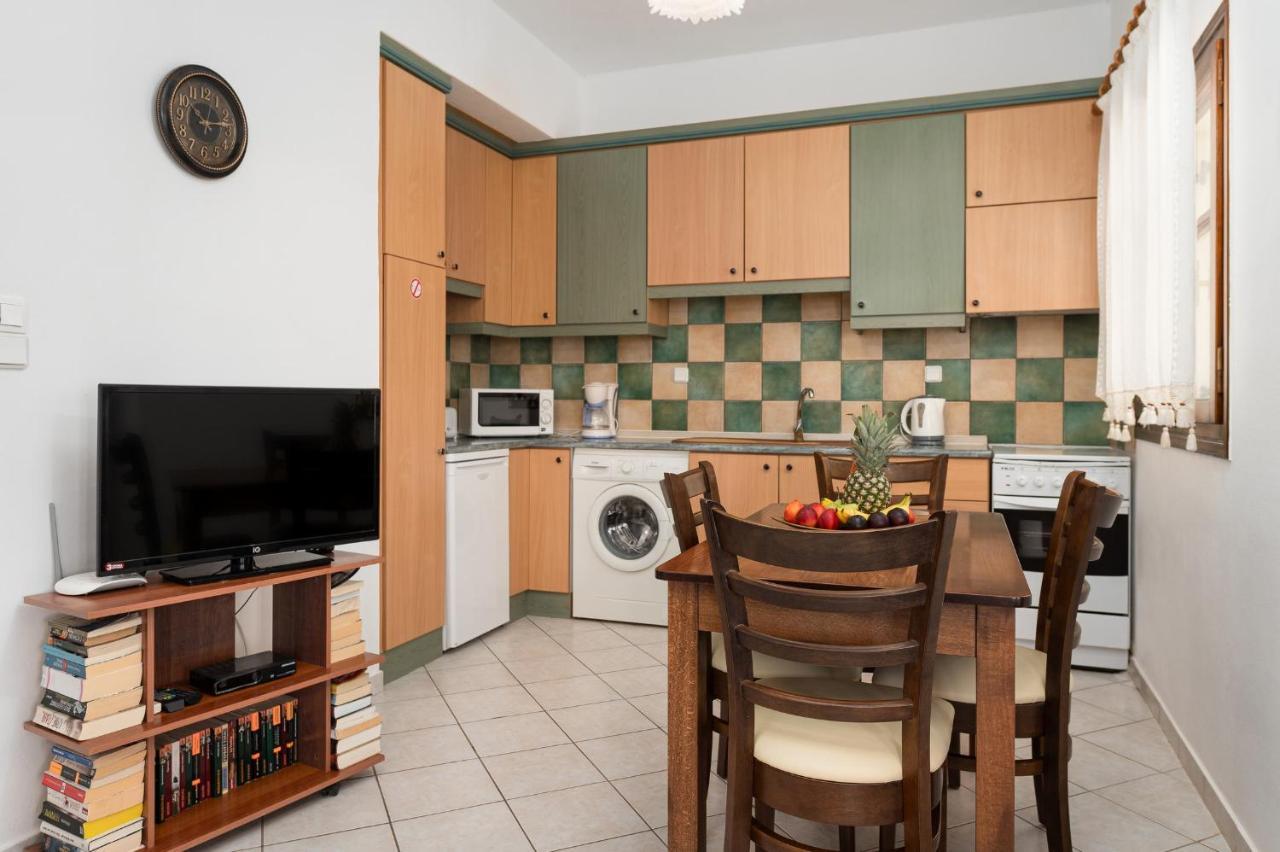 Villas Alexandros Kalamaki  Dış mekan fotoğraf