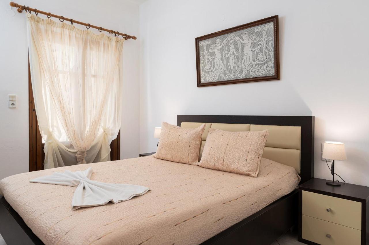 Villas Alexandros Kalamaki  Dış mekan fotoğraf