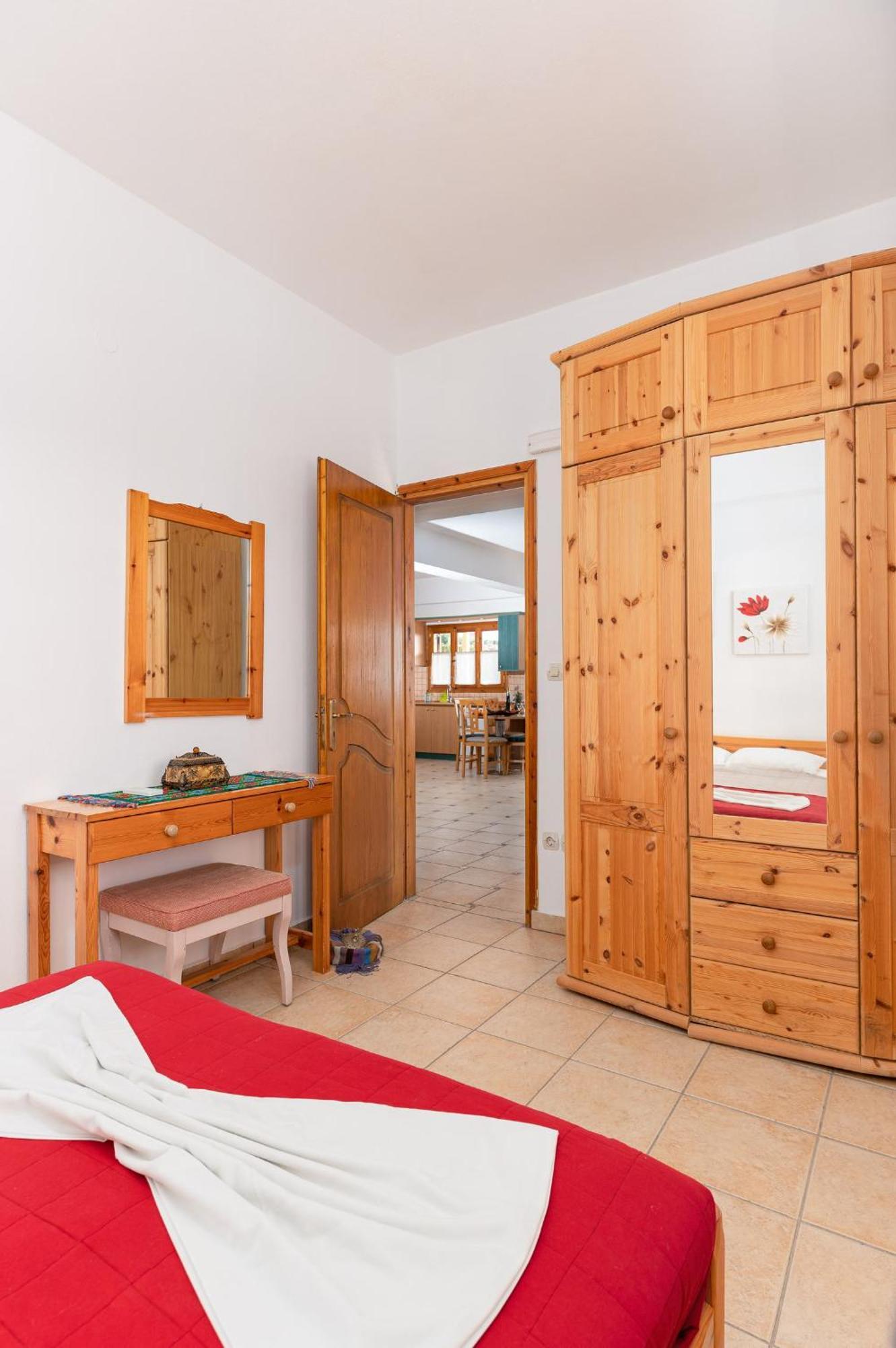 Villas Alexandros Kalamaki  Oda fotoğraf